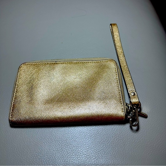 MICHAEL Michel Kors Golden Zip Wristlet Wallet - EUC - 5 Slots, 2 Pockets - Picture 3 of 7